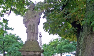 Johannes Nepumuk Statue